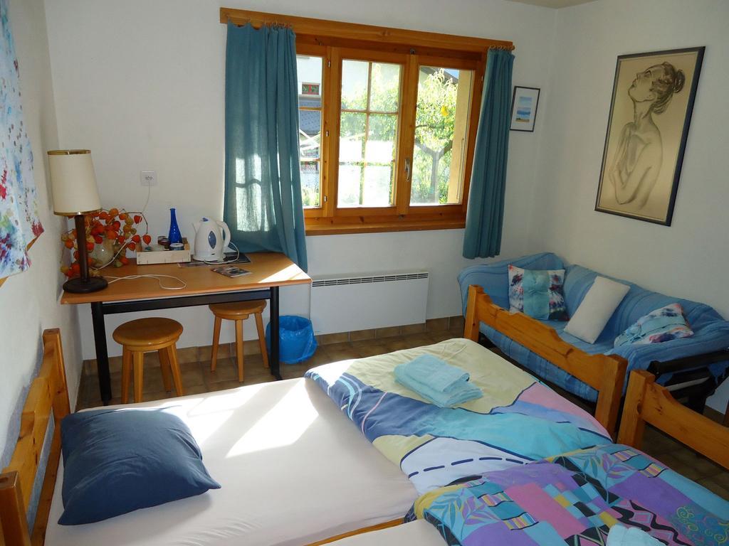Bnb Claudy Et Elizabeth Michellod-Dutheil Le Châble Δωμάτιο φωτογραφία